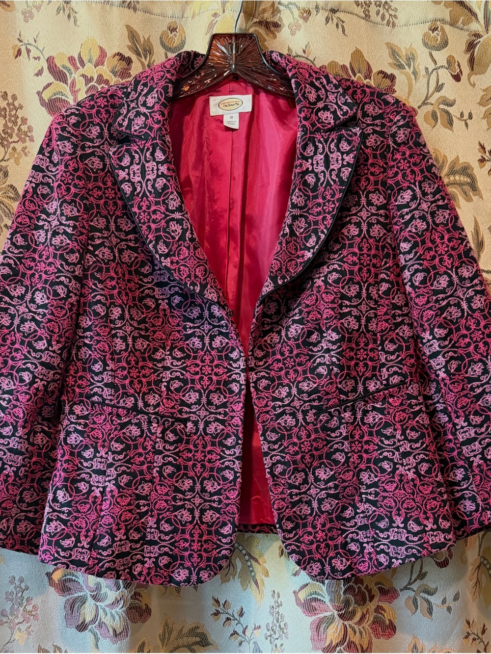 Talbots 10 Beautiful Vintage-Inspired Pink & Black Brocade Women's Blazer